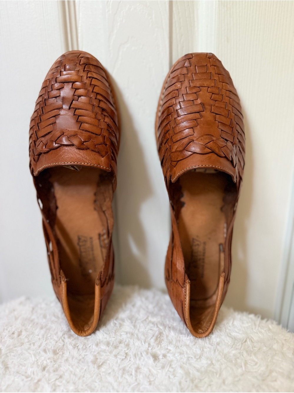 Leather Tan Women’s Mexican Huaraches Size 8